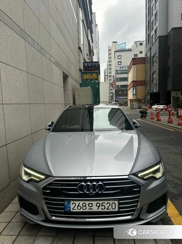 Audi A6 (C8) 2020 Серебряный из Кореи