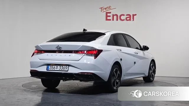 Hyundai Avante (CN7) 2020 Белый из Кореи