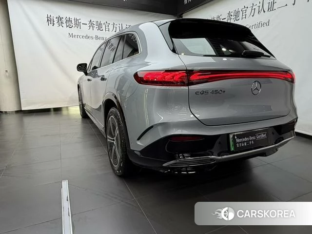 Mercedes-Benz EQS 2023 Серебристо-серый из Китая