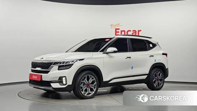 Kia Seltos 2020 Белый из Кореи