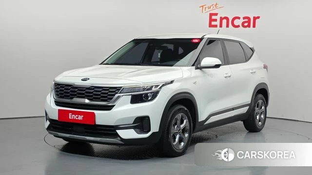 Kia Seltos 2021 Белый из Кореи