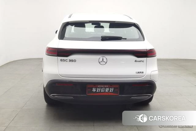 Mercedes-Benz EQC 2021 Белый из Китая