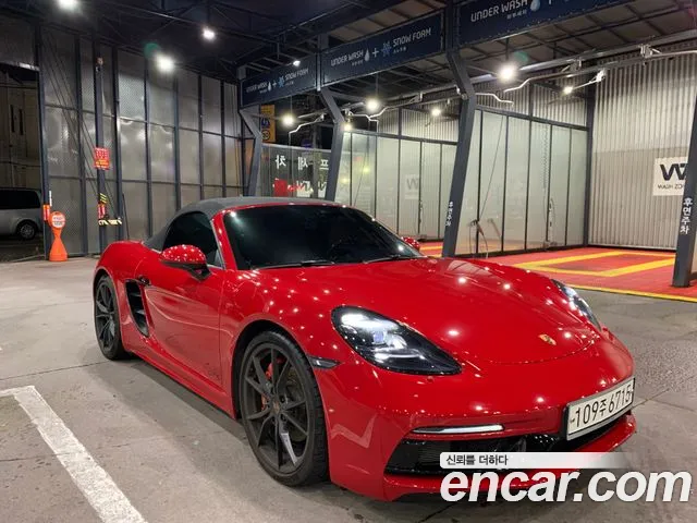 Porsche 718 Boxster 2019 Красный из Кореи