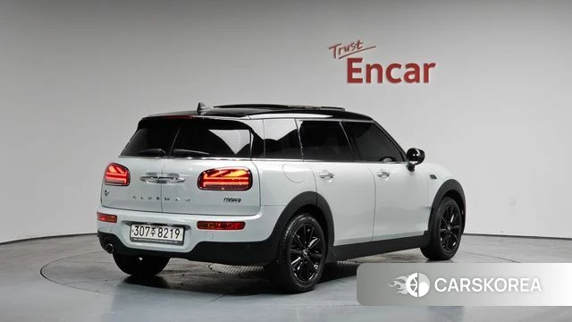 Mini Cooper Clubman 2020 Серебристо-серый из Кореи