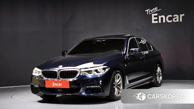 BMW 5 Series (G30) 2019 Черный из Кореи