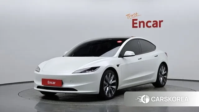 Tesla Model 3 2024 Белый из Кореи