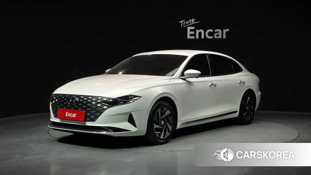 Hyundai The New Grandeur IG Hybrid 2022 Белый из Кореи
