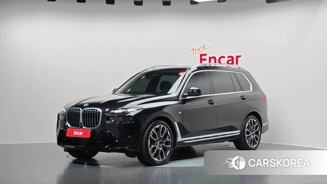 BMW X7 (G07) 2025 Черный из Кореи