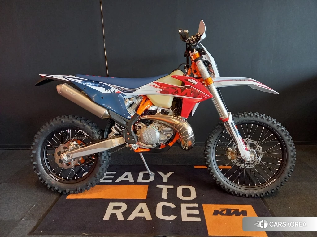 Проданный KTM 250EXC SIXDAYS TPI 2023 из Японии