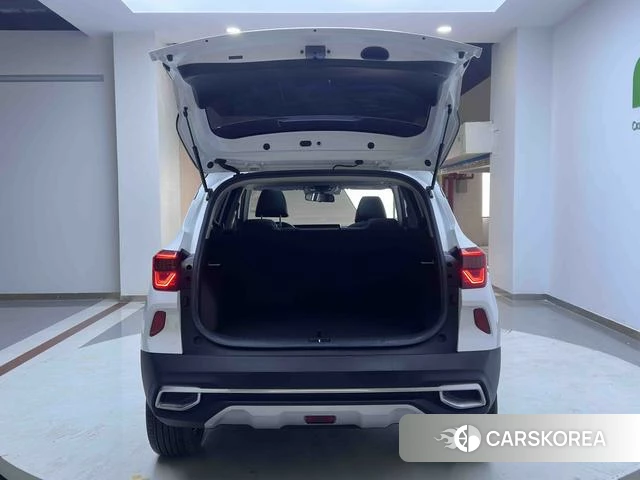 Kia Proud run 2022 Белый из Китая
