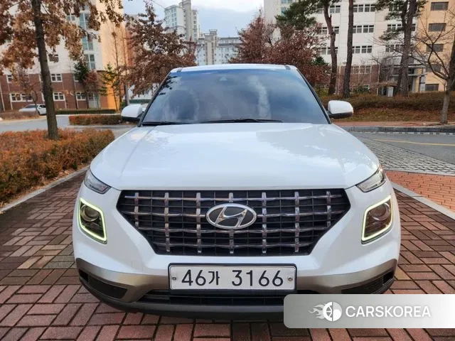 Hyundai Venue 2019 Белый из Кореи