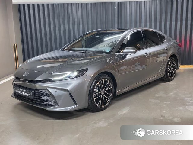 Toyota Camry (XV80) 2025 Серый из Кореи