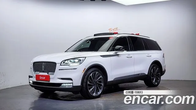 Lincoln Aviator 2nd generation 2020 Белый из Кореи