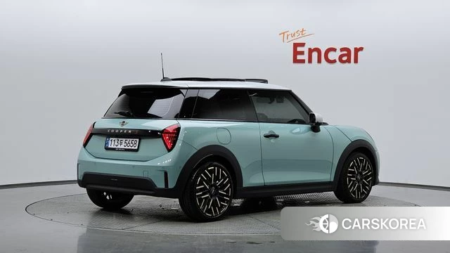 Mini Cooper S 4th Generation 2024 Небесно-голубой из Кореи