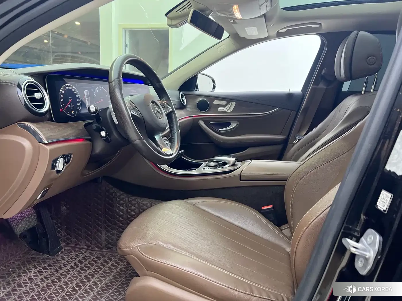 Mercedes-Benz E-Class 2018 Черный из Китая