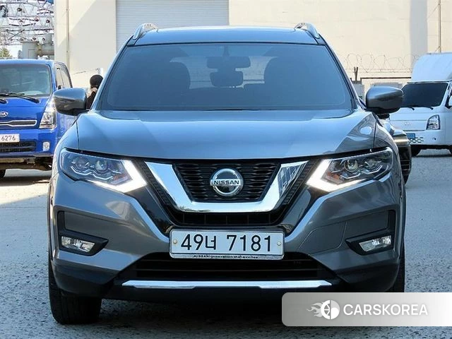 Nissan X Trail 2018 Серый из Кореи