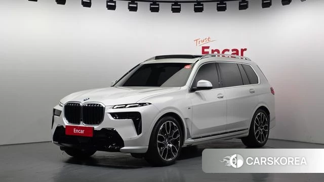 BMW X7 (G07) 2024 Белый из Кореи
