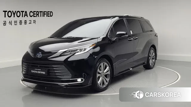 Toyota Sienna 4th Generation 2024 Черный из Кореи
