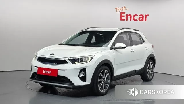 Kia Stonic 2020 Белый из Кореи