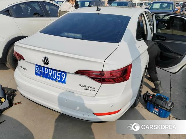 Volkswagen Sagitar 2021 Белый из Китая