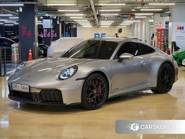 Porsche 911(992) 2026 Серебряный из Кореи