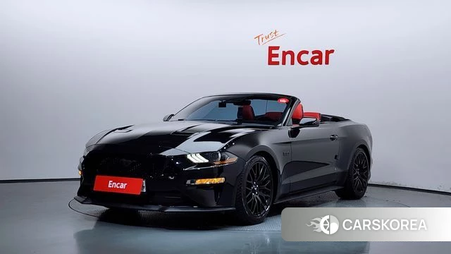 Ford Mustang 2018 Черный из Кореи