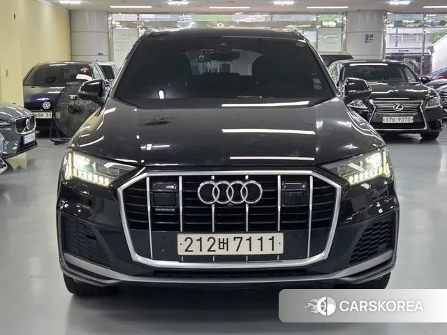 Audi Q7 (4M) 2021 Черный из Кореи