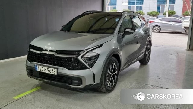 Kia Sportage 5th Generation Hybrid 2023 Серебристо-серый из Кореи