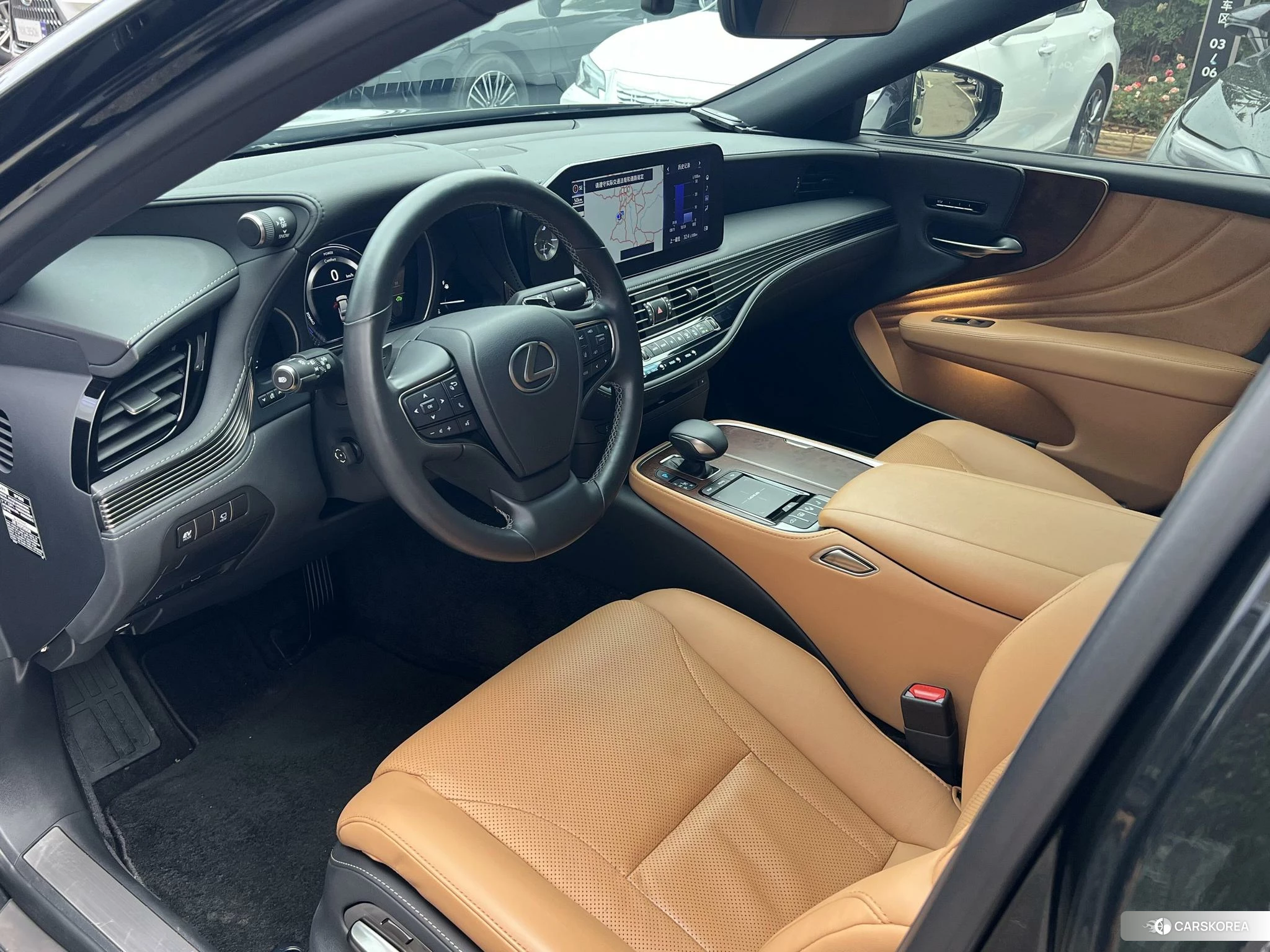 Lexus LS 2020 Черный из Китая