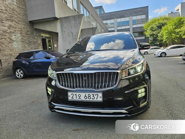 Kia The New Carnival 2019 Черный из Кореи