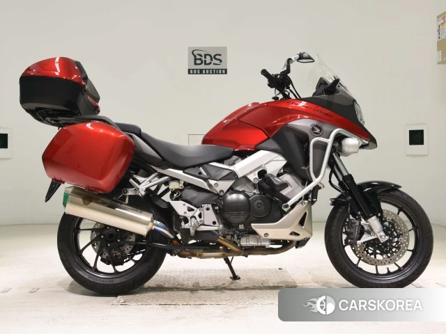 Проданный Honda VFR800X 2014 из Японии, фото 2