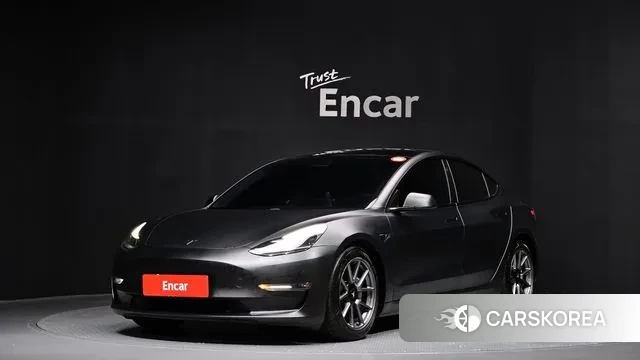 Tesla Model 3 2021 Черный из Кореи