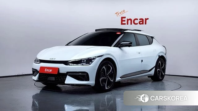 Kia EV6 2023 Белый из Кореи