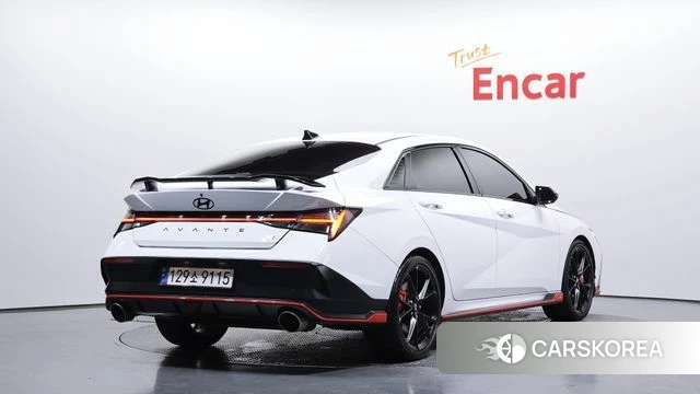 Hyundai The New Avante (CN7) 2024 Белый из Кореи