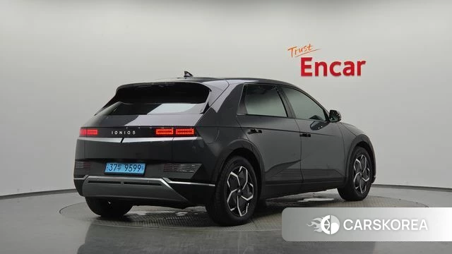 Hyundai Ionic 5 2024 Серый из Кореи