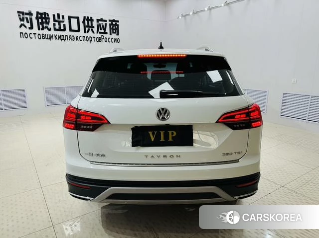Volkswagen Tanyue 2021 Белый из Китая
