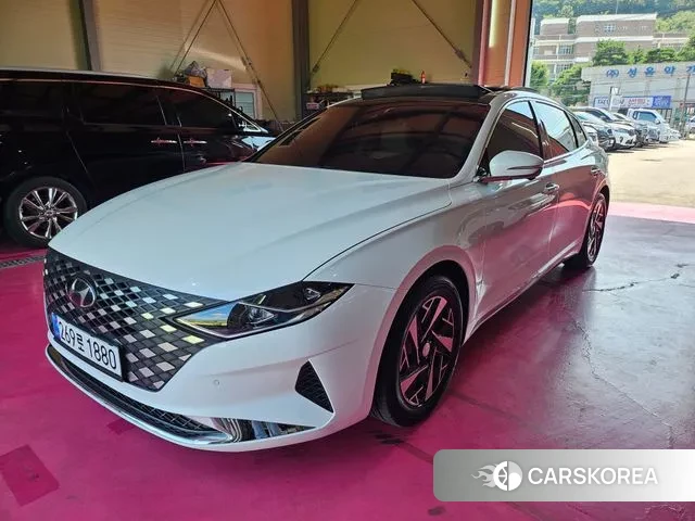Hyundai The New Grandeur IG Hybrid 2022 Белый из Кореи