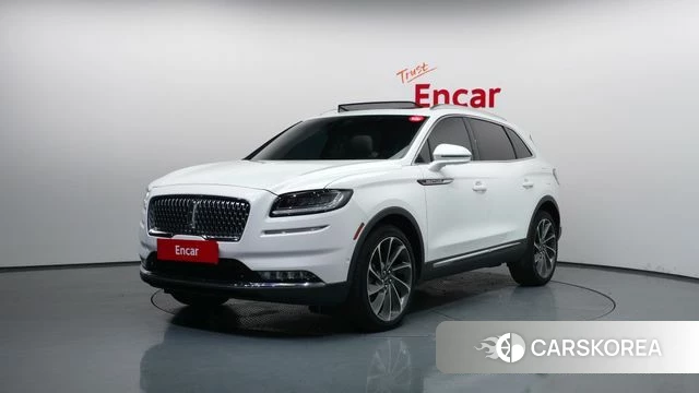 Lincoln Nautilus First generation 2023 Белый из Кореи