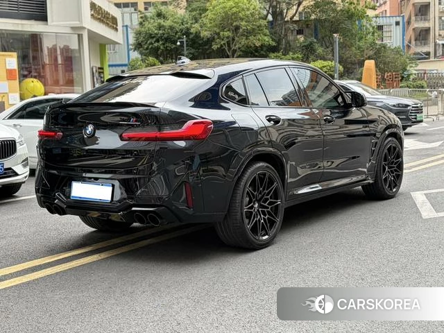 BMW X4 M 2023 Черный из Китая
