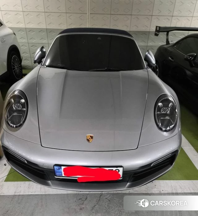 Porsche 911(992) 2024 Серебристо-серый из Кореи