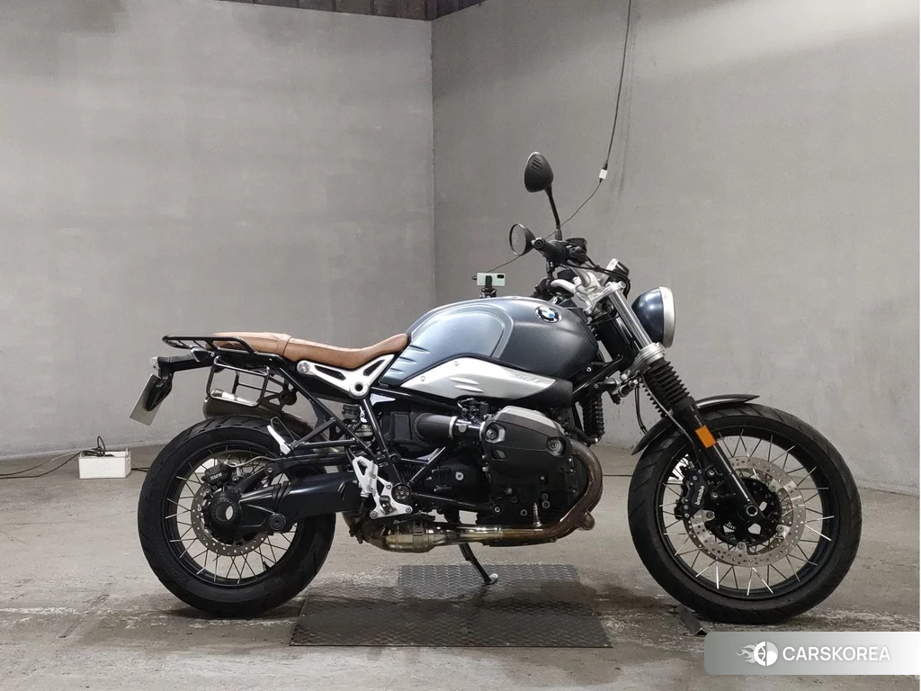 Проданный BMW R NINE T SCRAMBLER 2019 из Японии, фото 2