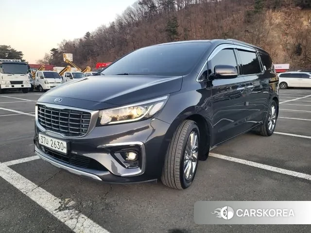 Kia The New Carnival 2018 Серый из Кореи