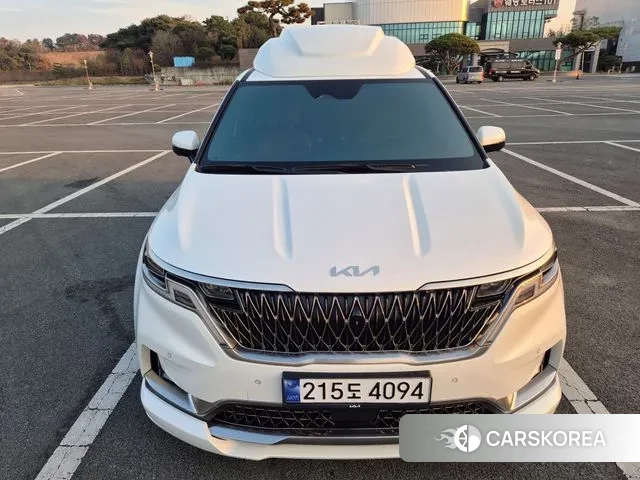 Kia Carnival 4th generation 2023 Белый из Кореи