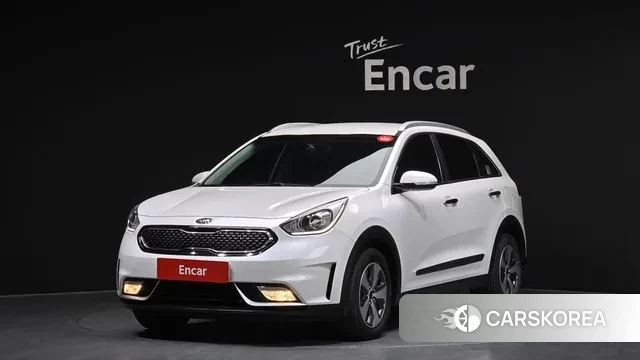 Kia Niro 2018 Белый из Кореи