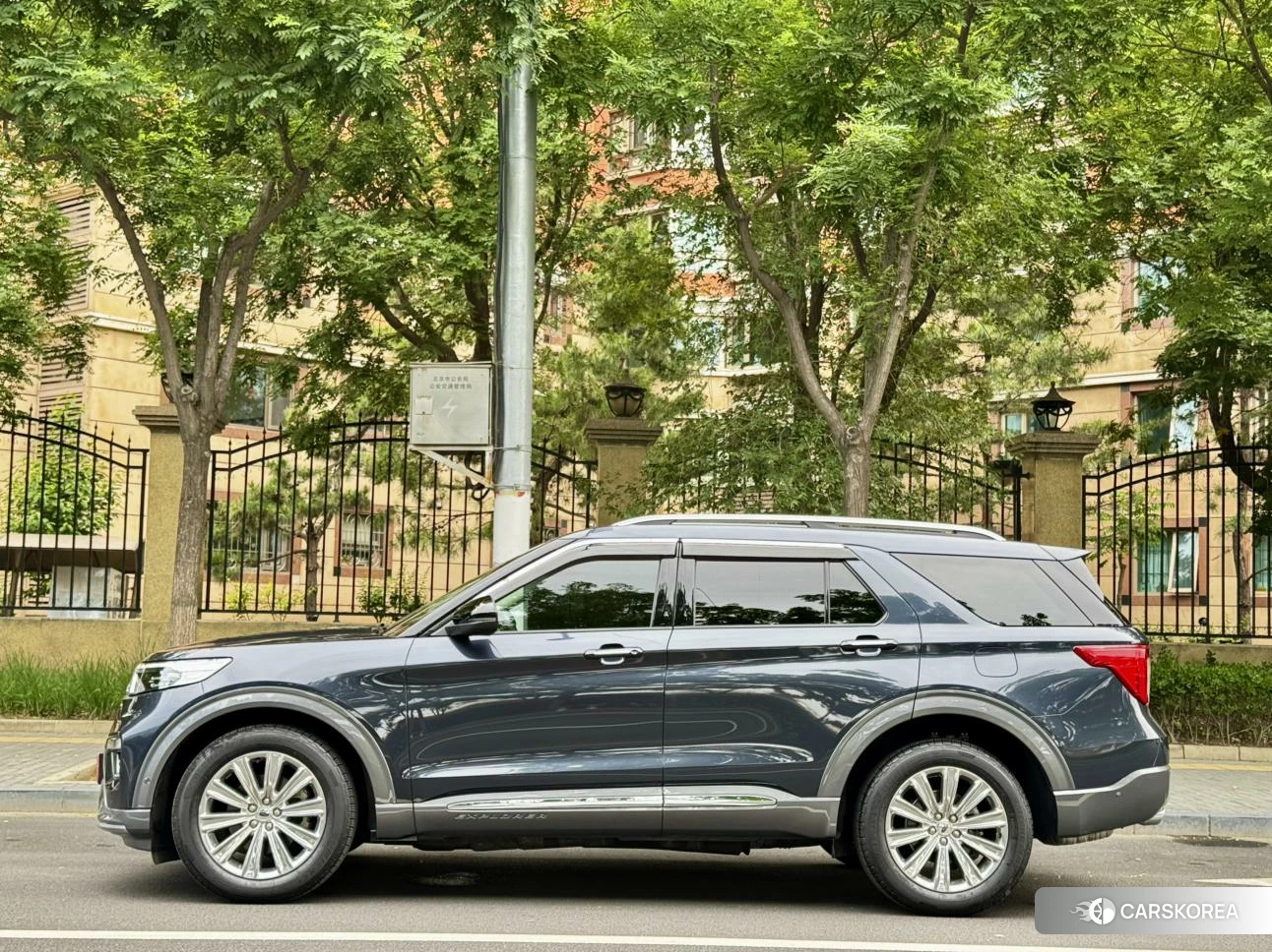 Ford Explorer 2020 Синий из Китая