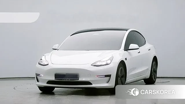 Tesla Model 3 2021 Белый из Кореи