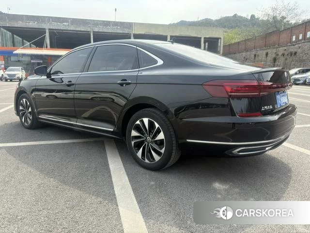 Volkswagen Passat 2023 Черный из Китая