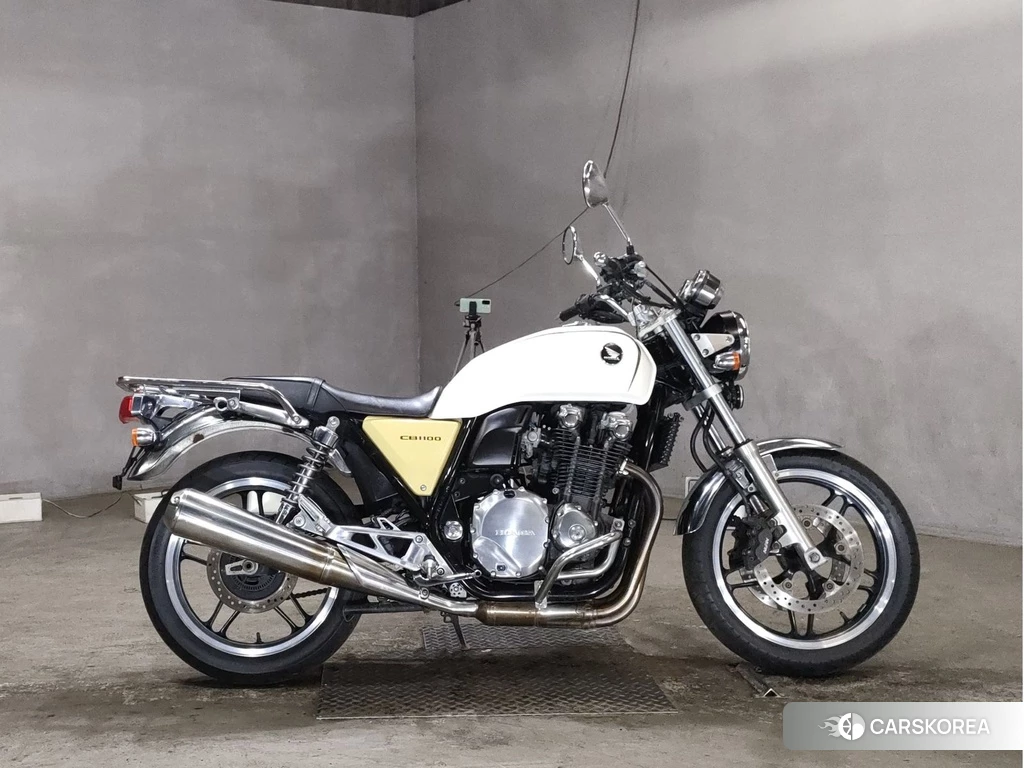 Проданный Honda CB1100 2010 из Японии, фото 2