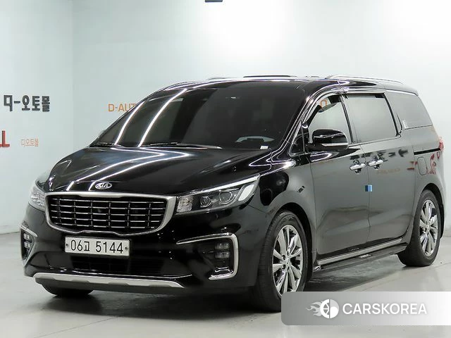 Kia The New Carnival 2018 Черный из Кореи