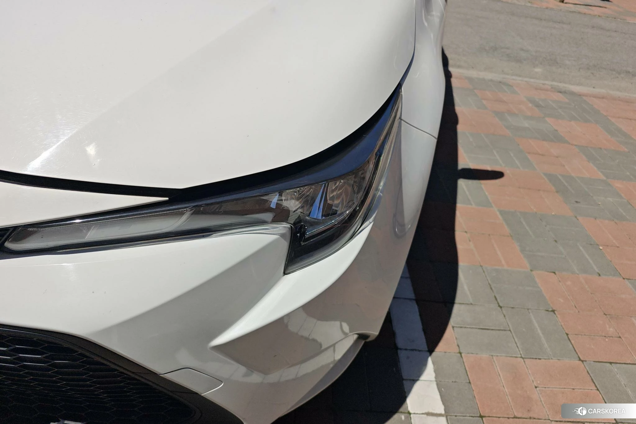 Toyota Lei Ling 2021 Белый из Китая
